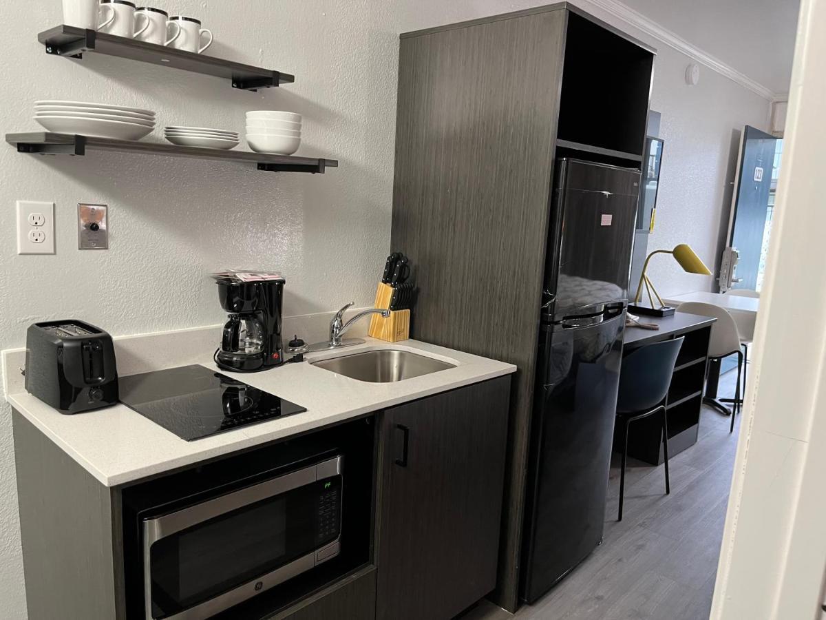 Studio 6 Bay Minette Al Luaran gambar